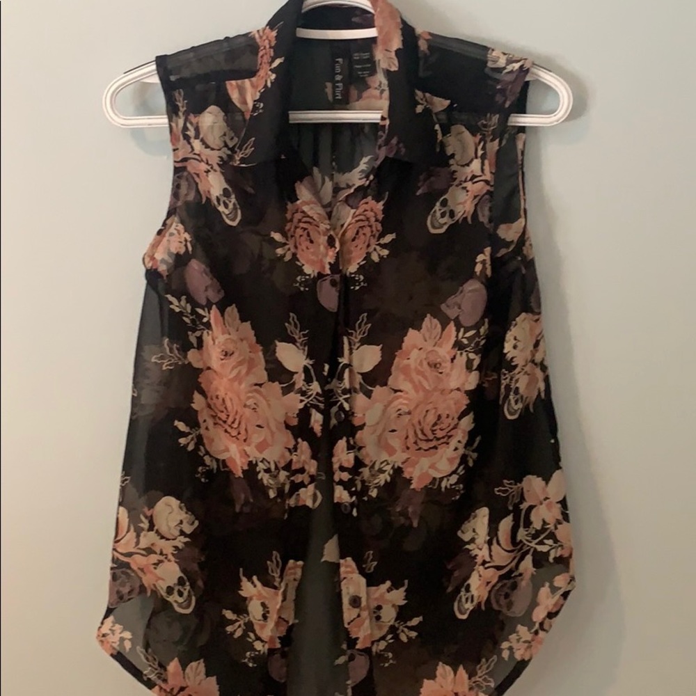 Beautiful skull sheer blouse very gently used